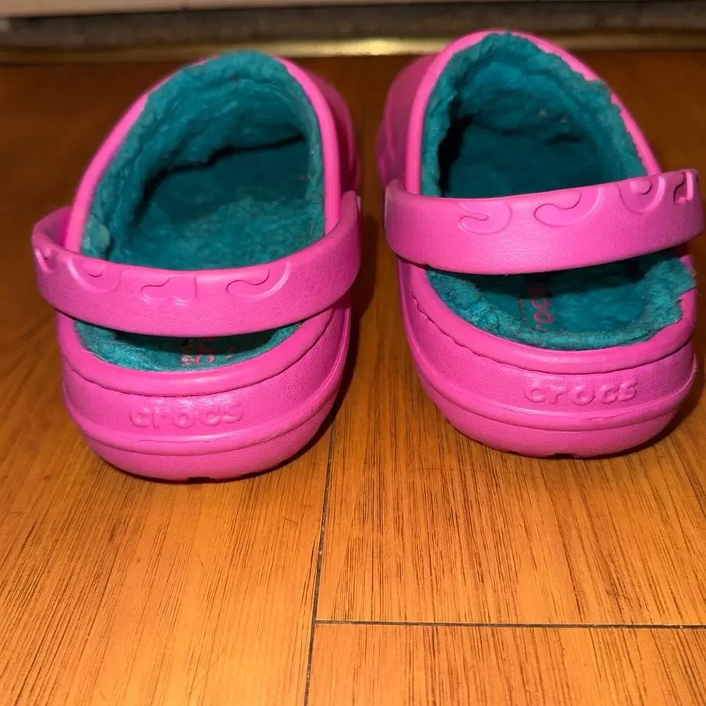 Crocs Classic Lined Clogs Kids J1 Pink Teal Fuzzy Lined Slip On Shoes